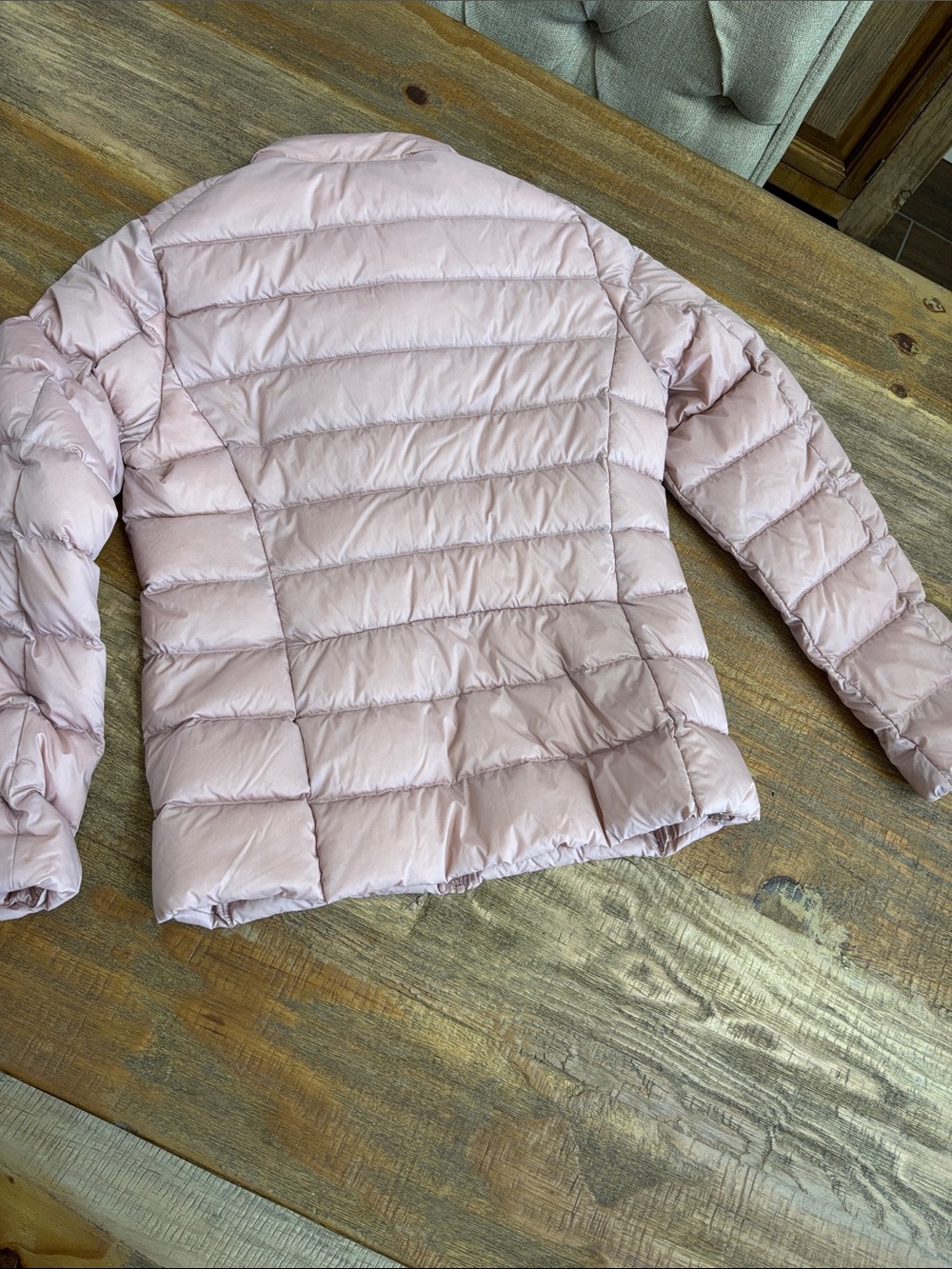 Uniqlo Light Pink Women's Packable Puffer Jacket - Picture 8 of 8